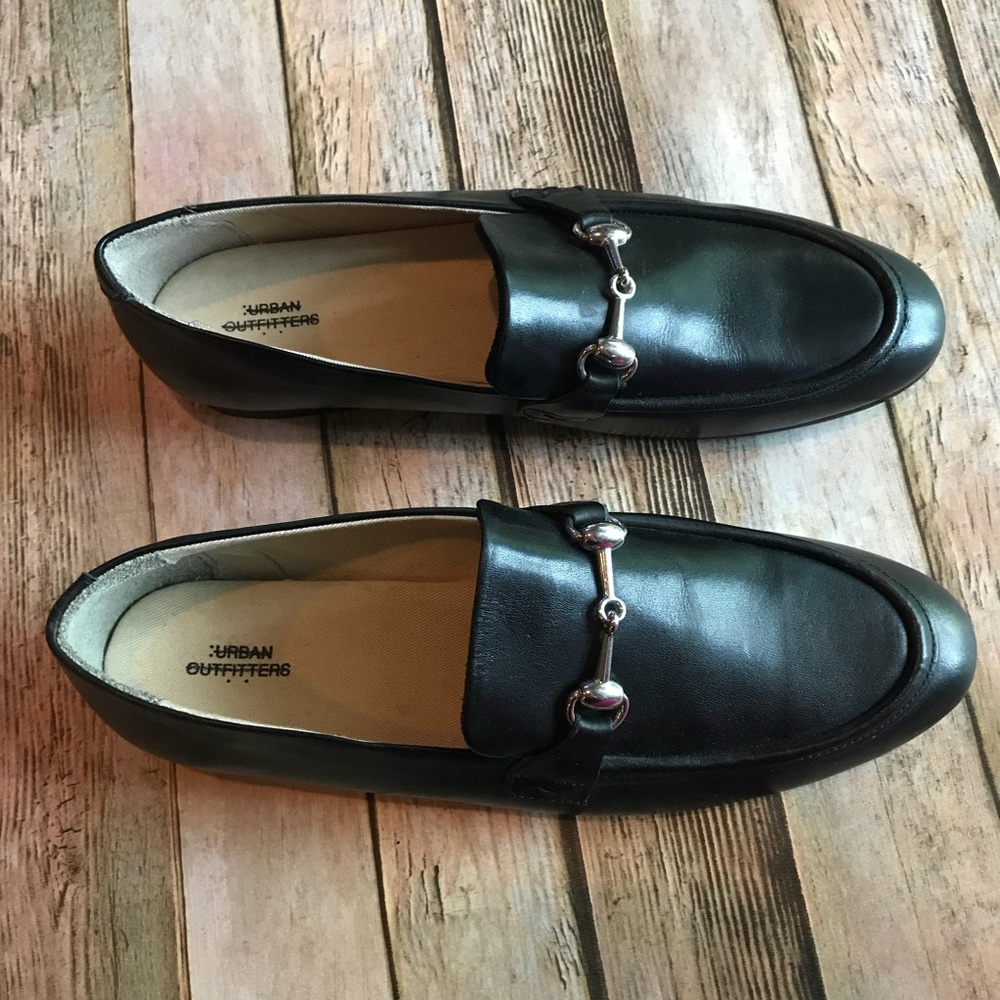 Urban Outfitters “Iman” leather loafers NEW in box - Picture 2 of 4